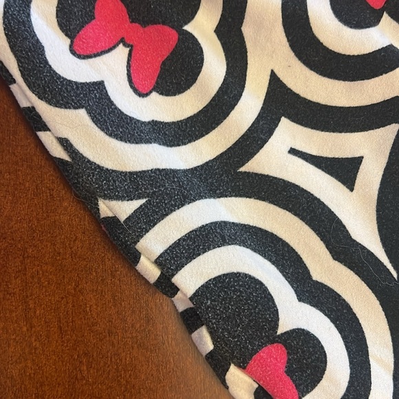 LuLaRow Disney tall and curvy leggings - Picture 3 of 3